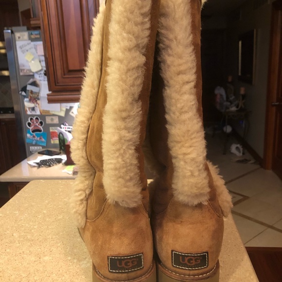 UGG Tall Chestnut Fur-Lined Boots - Picture 5 of 6